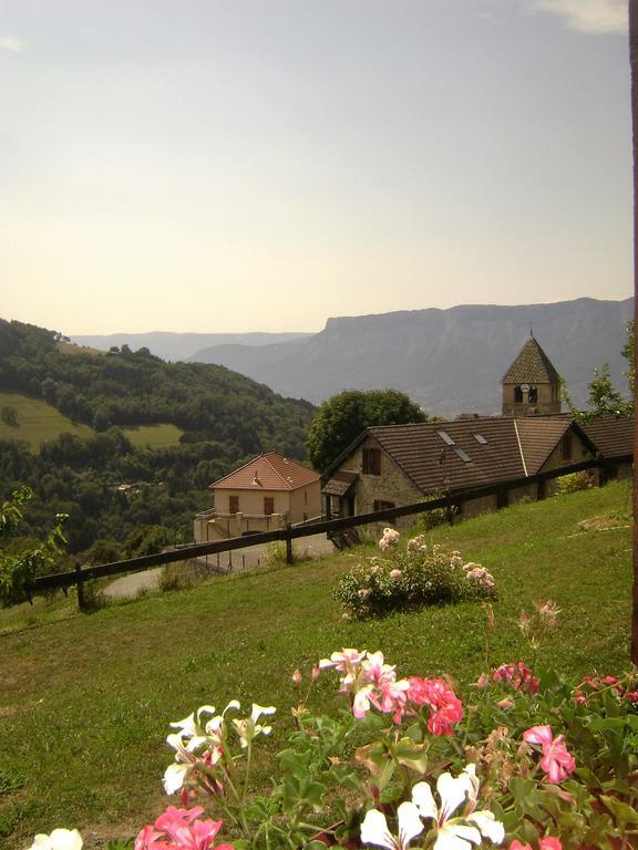 Gîte Le Cerf de Belledonne Sainte-Agnès Extérieur photo